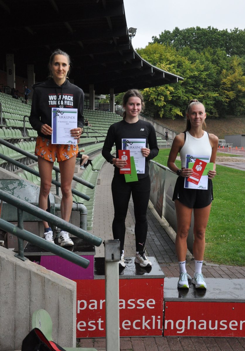 Siegerehrung beim Abendlauf
